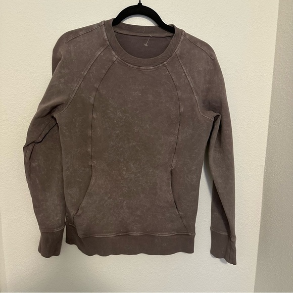 Lululemon Scuba Crew Sweatshirt Washed Dark Chrome Gray Size 6 Women’s - Picture 2 of 9